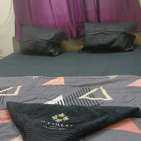 Private 1 Bedroom Cosy Nr Vivanta Malad West *