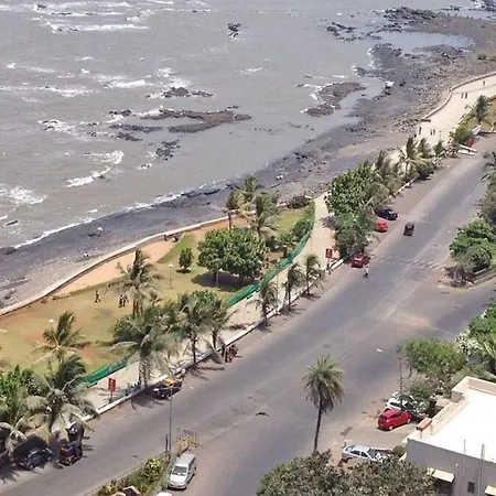 2 Bed 2 Bath Prime Bandra Sea Views 5