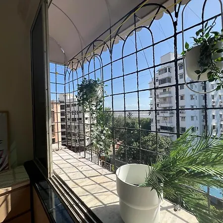 2 Bed 2 Bath Prime Bandra Sea Views 5 *