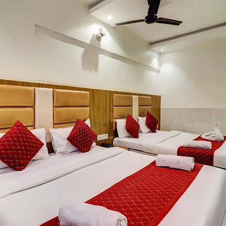 Kurla Residency 3*