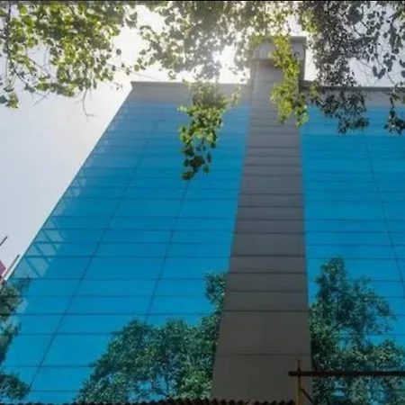 Jayshree By Anantaay Near Domestic Airport Hotel