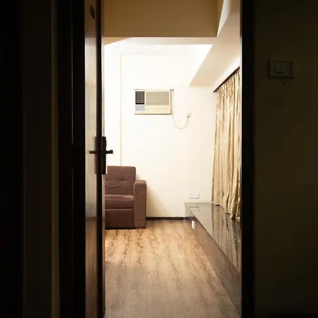 Jayshree By Anantaay Near Domestic Airport 3* Mumbai