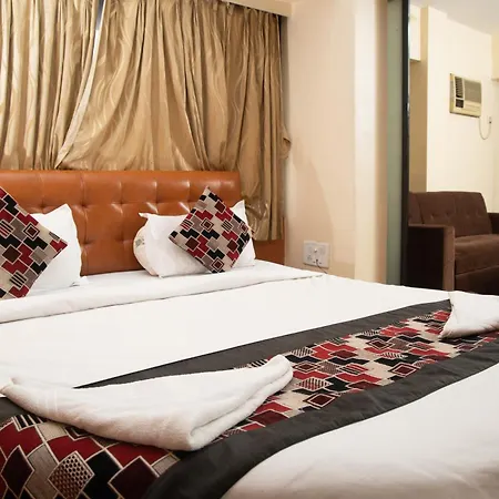 Jayshree By Anantaay Near Domestic Airport Hotel