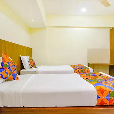 Fabexpress Kuber - Nr Apmc Vashi, Navi Hotel 3*