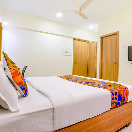 Hotel Fabexpress Kuber - Nr Apmc Vashi, Navi 3*