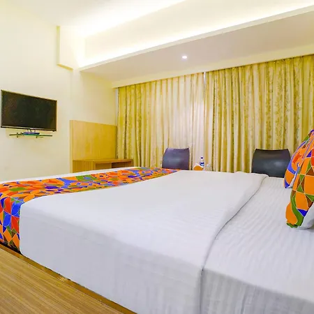 Fabexpress Kuber - Nr Apmc Vashi, Navi Hotel