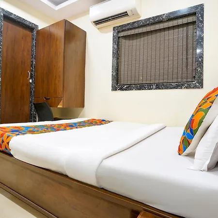 Hotel Retreat 2*