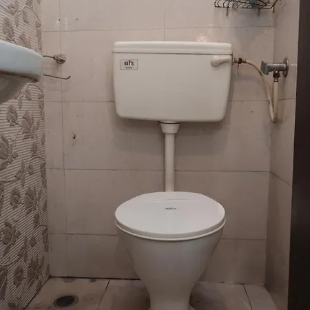 Sam's Outhouse Guest house Mumbai