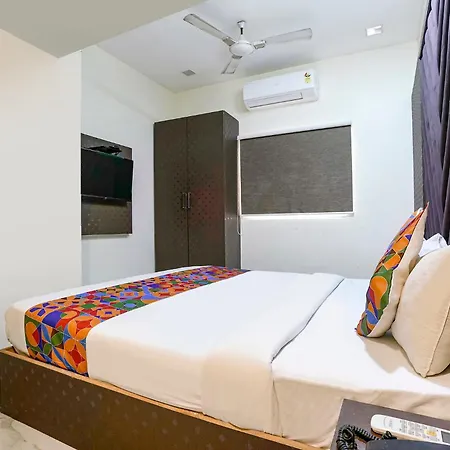 Fabhotel Occazia Paradise - Nr Janki Devi High School Hotel 3*