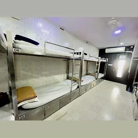 Hotels Serenity Ac Dormitory Mumbai