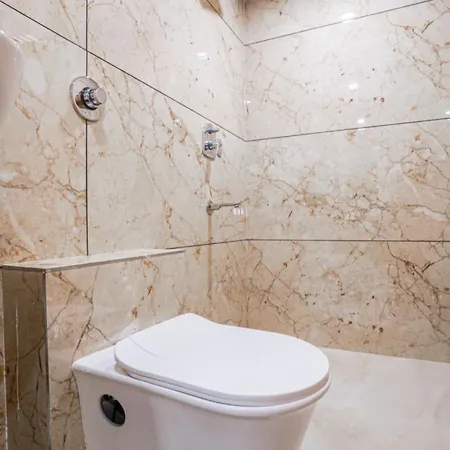 Hotel Crystal Place Mumbai