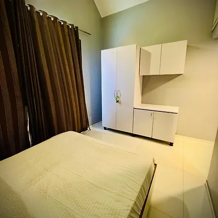 Malak-6 Villa Mumbai