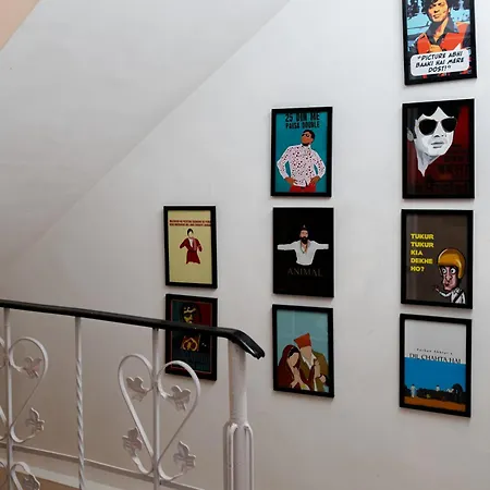 Bollywood Boulevard Independent Villa Mumbai