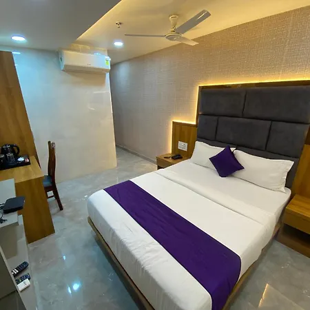 Bkc Gold View Near Bandra Kurla Complex Hotel 3*