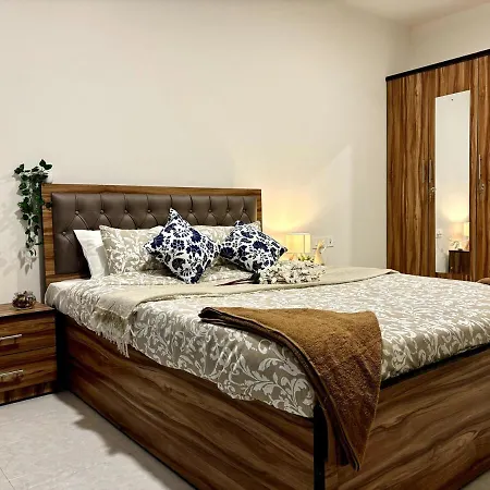 Vibrant 2 Bhk Near Airport Apartment