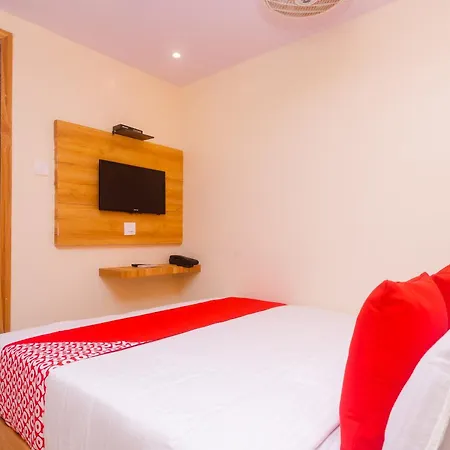 Hotel Sun Near Saifee Hospital And Hn Reliance Hospital Mumbai