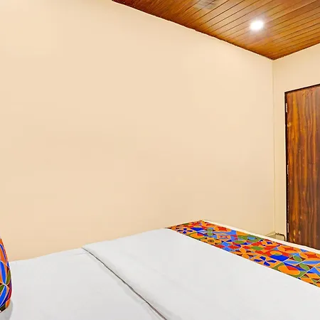 Guest house Via Surya Grand