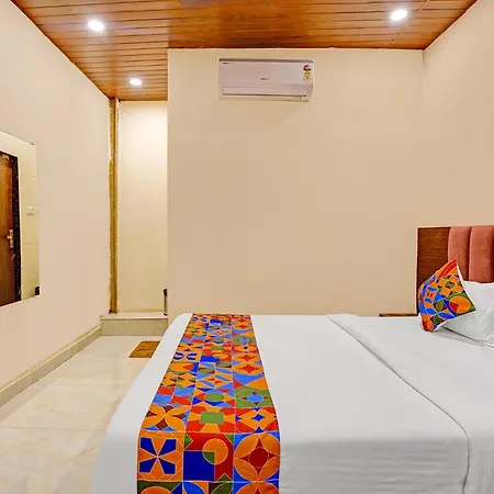 Guest house Via Surya Grand