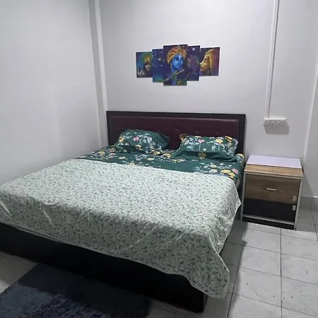 Royal Blue In Oshiwara- Andheri Apartment *