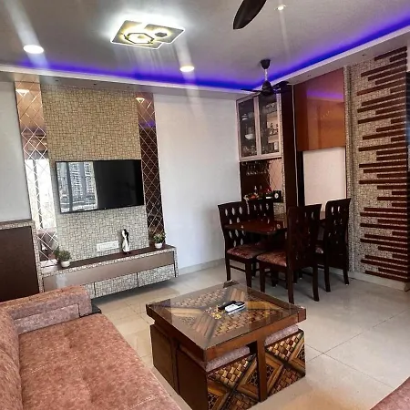 Apartment Skyline Oshiwara 2bhk-andheri *