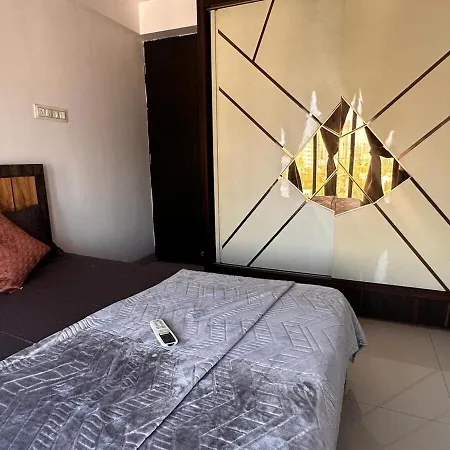 Skyline Oshiwara 2bhk-andheri * Mumbai
