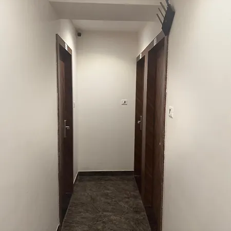 Sahara Residency Hotel 2*
