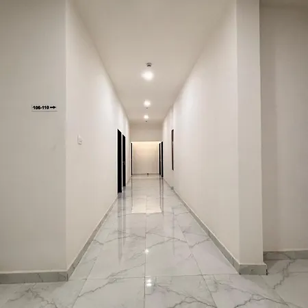 Wavelash 3* Mumbai