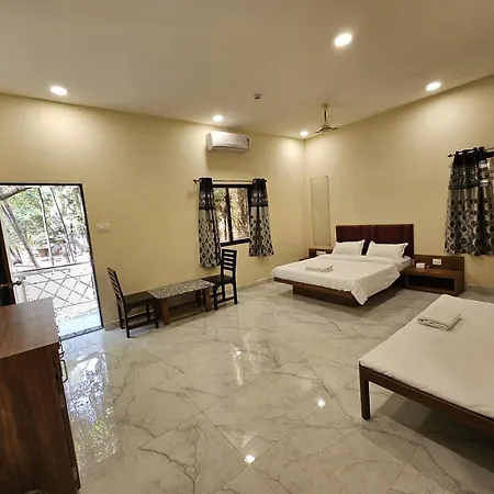 Wavelash Hotel 3*