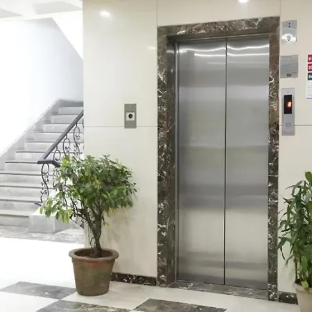 Homestay Corporate - Corporate In Bkc
