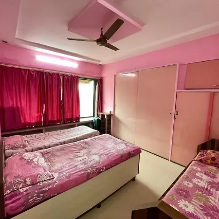 Bed & Breakfast Sk Only For Females *