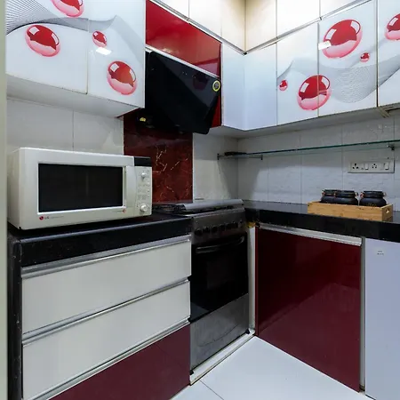 Pearl Palace 4-bedrooms By Spacez With Private Theatre & Terrace * Mumbai