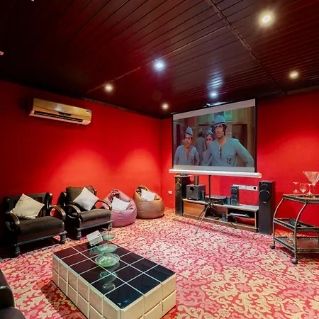 Villa Pearl Palace 4-bedrooms By Spacez With Private Theatre & Terrace *