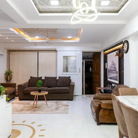 Pearl Palace 4-bedrooms By Spacez With Private Theatre & Terrace Villa