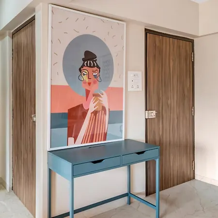 Tao Private 3bhk In Bandra Apartment *