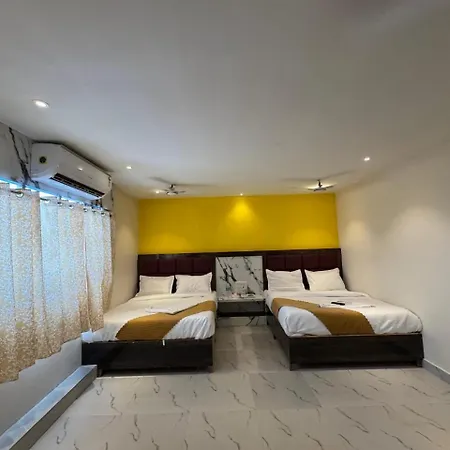 Rishi Palace Ashlfa Metro Hotel Mumbai