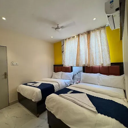 Rishi Palace Ashlfa Metro Hotel 3*