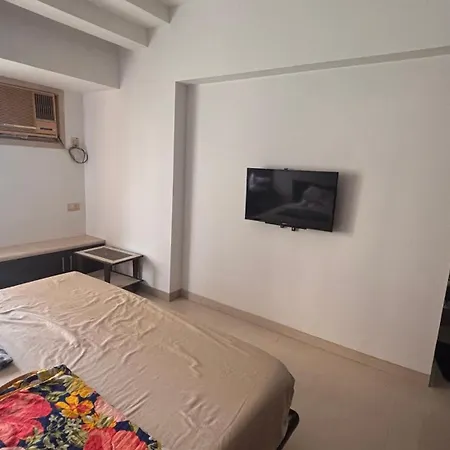 Guest house Home Stay *