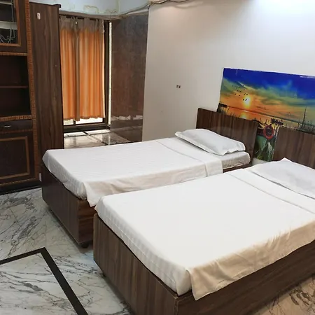 Sumangal Parle West, Apartment *