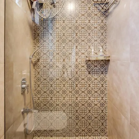 Apartment Imperial Premium Khar W Mumbai