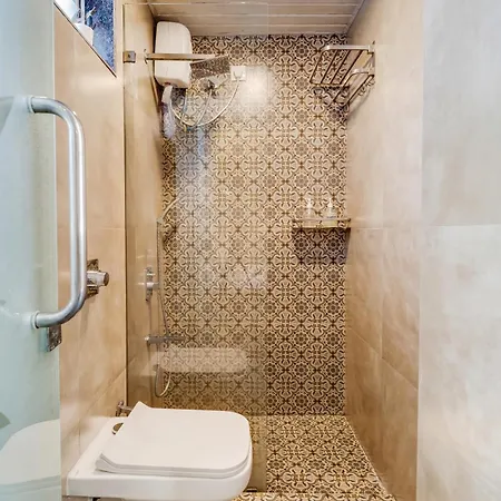 Imperial Premium Khar W Apartment Mumbai