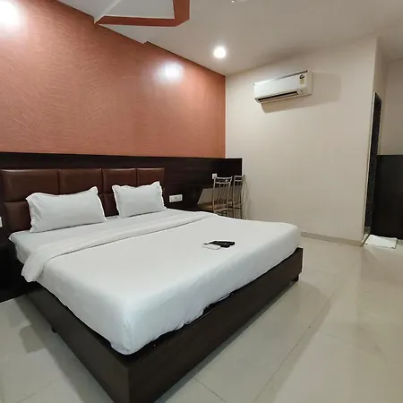 Bkc Nx * Mumbai