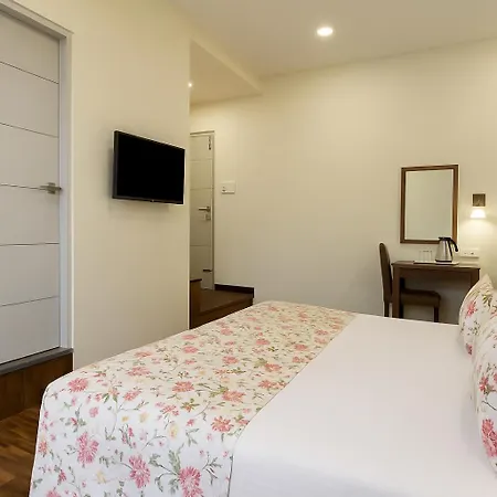 Via Bull's Eye Guest house *