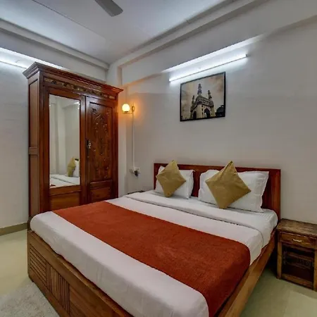 Bkc Corporate Community Living With A Bedroom And Free Breakfast Homestay Mumbai