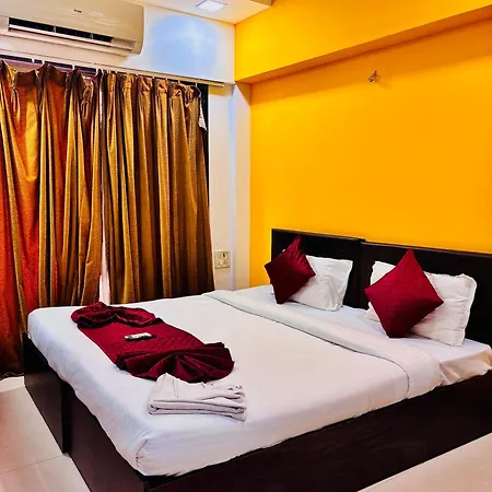 Hsquare Service Malad Bed & Breakfast