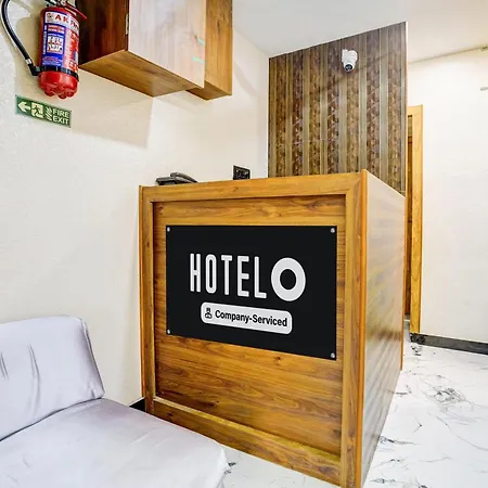 O Santacruz Railway Junction Formerly Kharsubway Hotel 3*