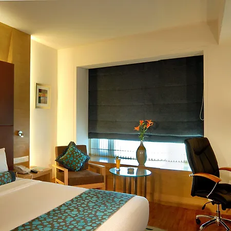 Radisson Goregaon 4*