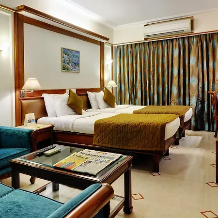 Regal Enclave Hotel 3*