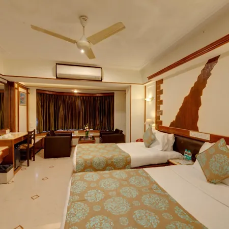 Regal Enclave 3* Mumbai