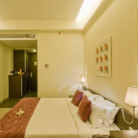 Goldfinch Hotel 4*