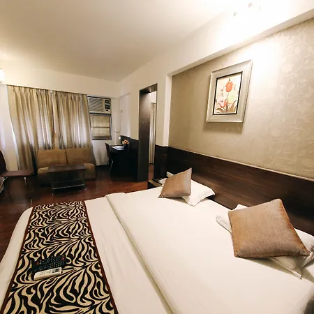 Maharana Chembur Hotel